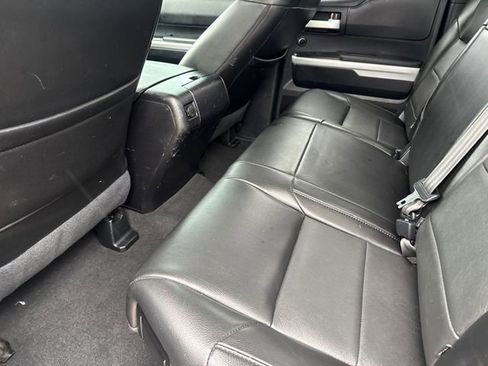 Used 2014 Toyota Tundra SR5 w/ SR5 Upgrade Package RWD image 16