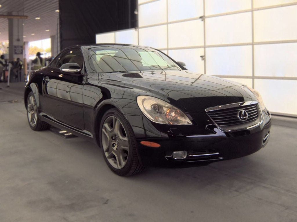 Used 2006 Lexus SC 430 Convertible w/ Preferred Accessory Pkg RWD image 2