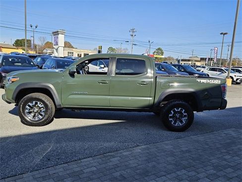 Used 2021 Toyota Tacoma TRD Off-Road image 4