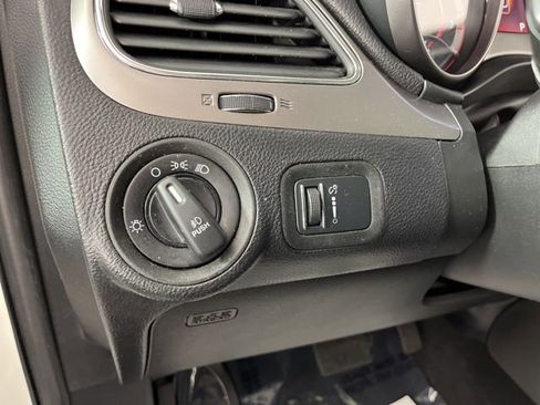 Used 2016 Dodge Journey Crossroad image 32