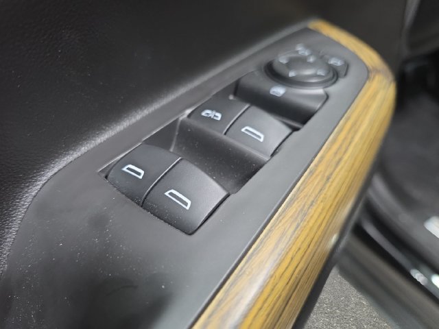 Used 2019 GMC Acadia Denali AWD/4WD image 27
