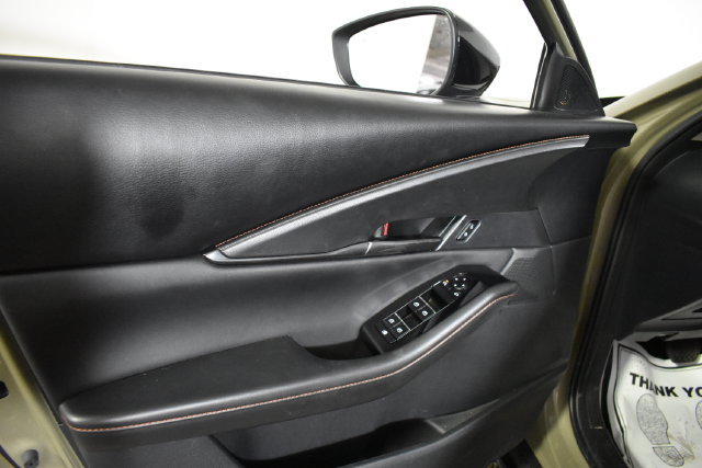 Used 2024 MAZDA CX-30 Carbon AWD/4WD image 7