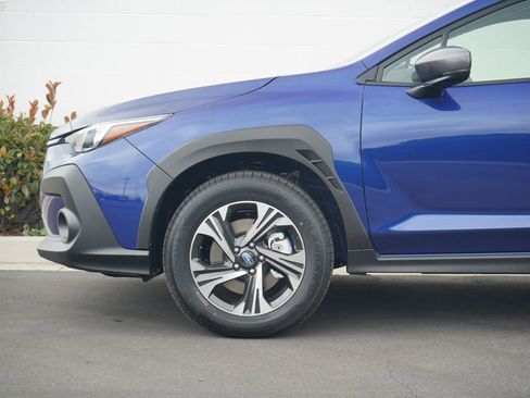 Certified 2025 Subaru Crosstrek 2.0i Premium w/ Crosstrek Mirror Package image 2