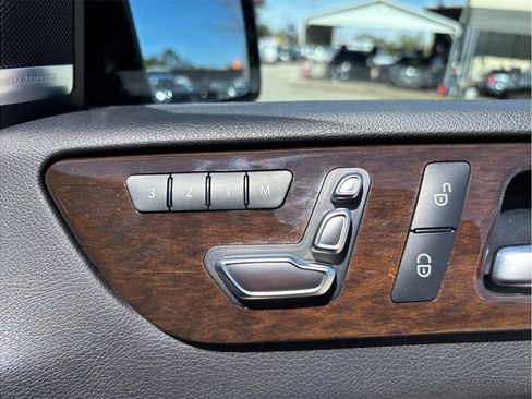 Used 2018 Mercedes-Benz GLS 450 4MATIC image 50