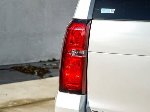 Used 2016 Chevrolet Tahoe LTZ image 7