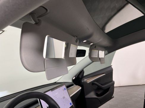 Used 2023 Tesla Model 3 Standard Range RWD image 27