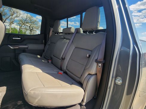 Used 2021 Chevrolet Silverado 1500 LTZ w/ Technology Package AWD/4WD image 19