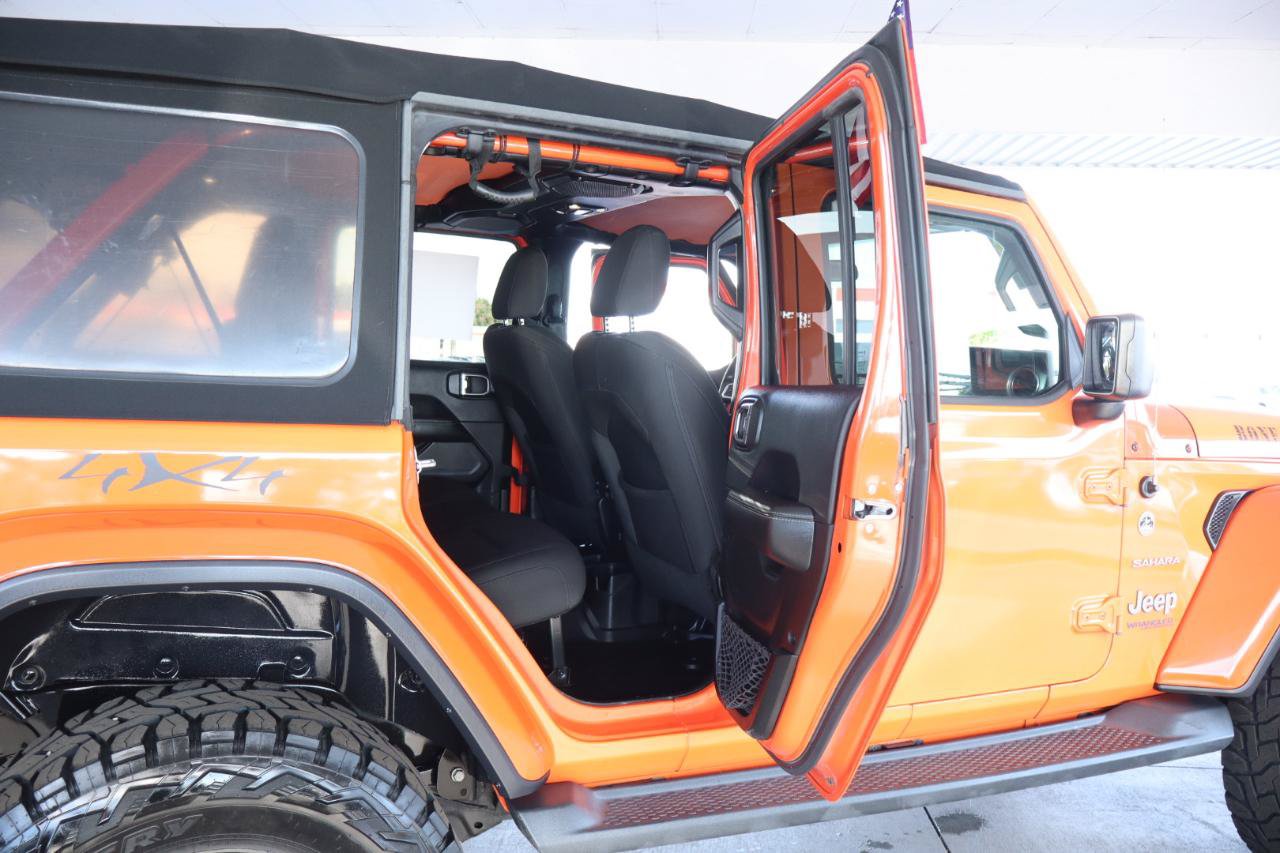 Used 2019 Jeep Wrangler Unlimited Sahara AWD/4WD image 39