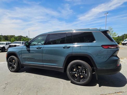New 2026 Jeep Grand Cherokee L Limited AWD/4WD image 5