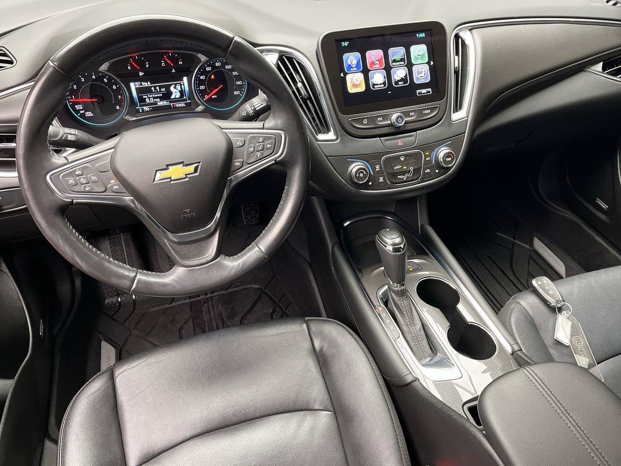 Certified 2018 Chevrolet Malibu LT w/ Leather Package FWD image 13