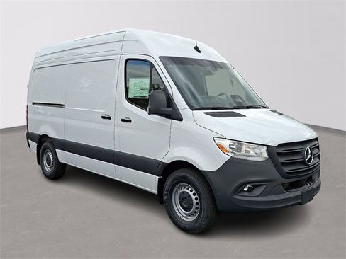 New 2026 Mercedes-Benz Sprinter 144 Cargo image 3