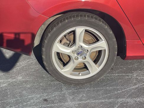 Used 2012 Volvo S60 T5 image 11