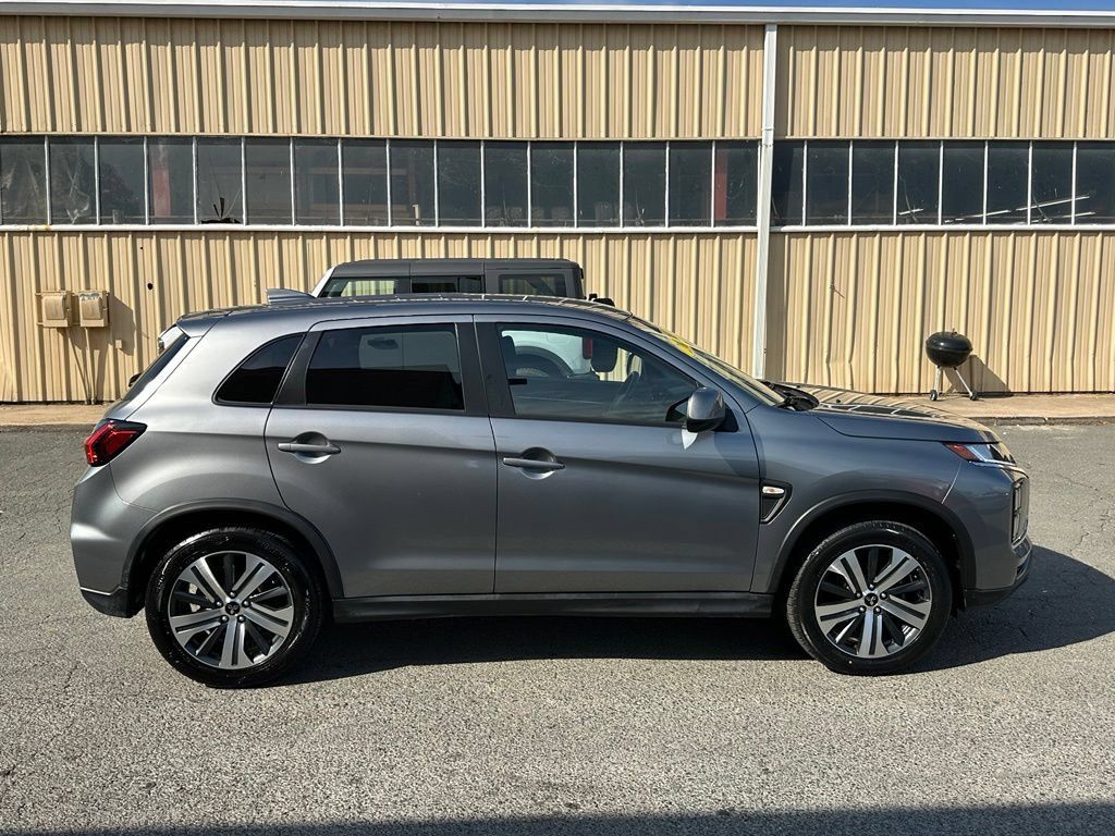 Used 2024 Mitsubishi Outlander Sport ES AWD/4WD image 10