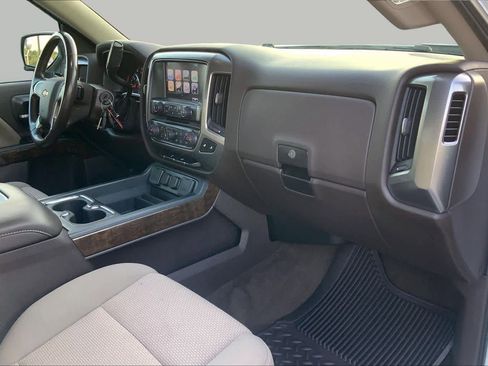 Used 2018 Chevrolet Silverado 1500 LT w/ All Star Edition RWD image 17