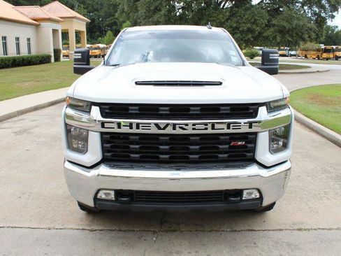 Used 2022 Chevrolet Silverado 2500 LT w/ Convenience Package AWD/4WD image 6