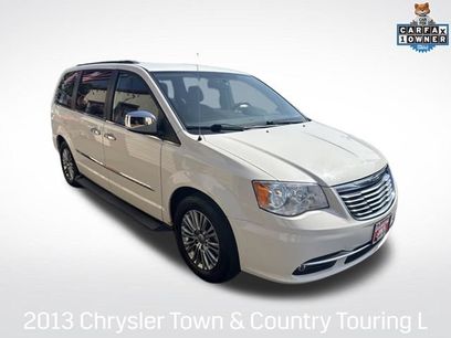 Used 2013 Chrysler Town & Country Touring-L w/ Driver Convenience Group