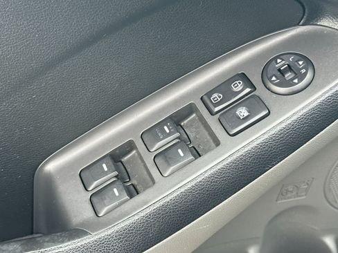 Used 2017 Kia Forte LX FWD image 14