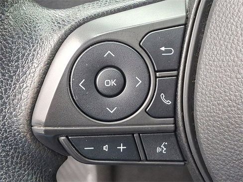 Used 2024 Toyota Corolla LE image 21