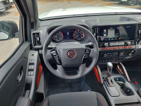 New 2026 Nissan Frontier Pro-X w/ Tow Package RWD image 22