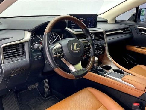 Used 2022 Lexus RX 350L Premium w/ Premium Package image 14