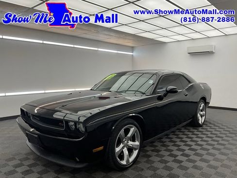 Used 2012 Dodge Challenger R/T image 1