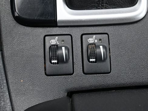 Used 2018 Toyota Highlander XLE image 21