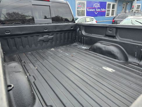 Used 2016 Chevrolet Silverado 1500 LTZ image 15