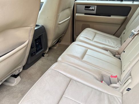 Used 2014 Ford Expedition EL XLT w/ Equipment Group 202A image 12