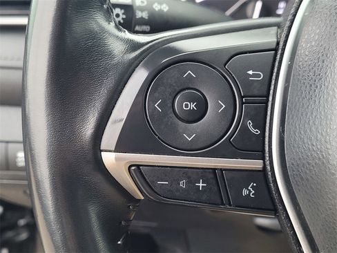 Used 2023 Toyota Camry XLE image 15