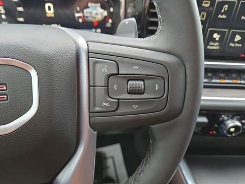 New 2026 GMC Sierra 1500 SLT w/ SLT Convenience Package image 18