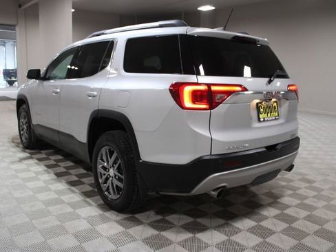 Used 2017 GMC Acadia SLT image 8