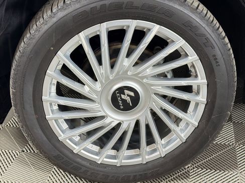 Used 2023 INFINITI QX80 Premium Select w/ Cargo Package image 12