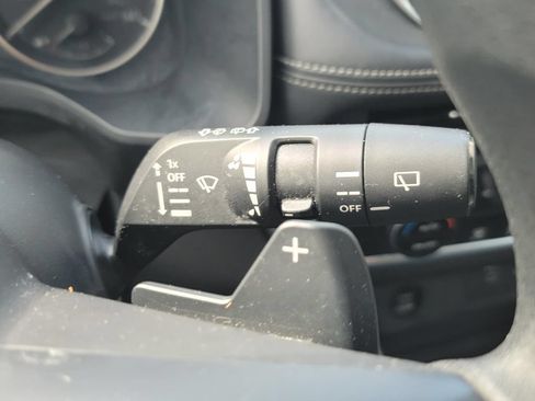 Used 2024 Nissan Rogue SV AWD/4WD image 18