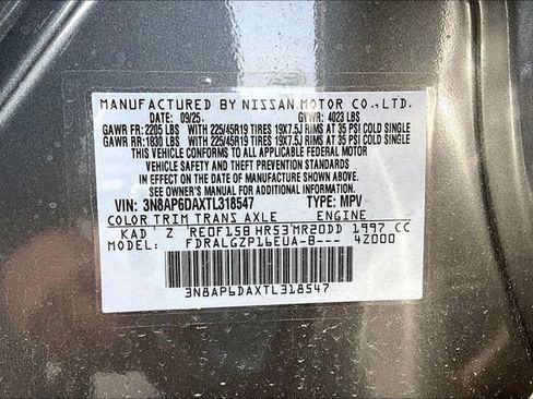 New 2026 Nissan Kicks SR image 8