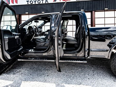 Used 2018 Ford F150 Lariat w/ Equipment Group 502A Luxury AWD/4WD image 22
