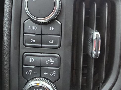 Used 2019 GMC Sierra 1500 4x4 Double Cab w/ 1SA Driver Alert Package I image 26