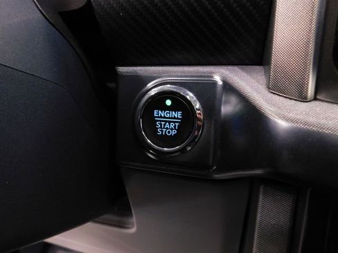 Used 2023 Ford F150 Limited image 24