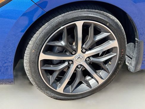 Used 2023 Honda Civic Touring image 32