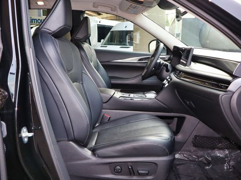 Used 2023 INFINITI QX60 Luxe w/ Cargo Package AWD/4WD image 21