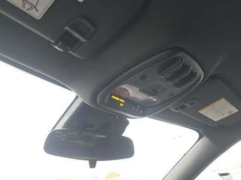 New 2026 Chevrolet Trax RS w/ Sunroof Package image 22