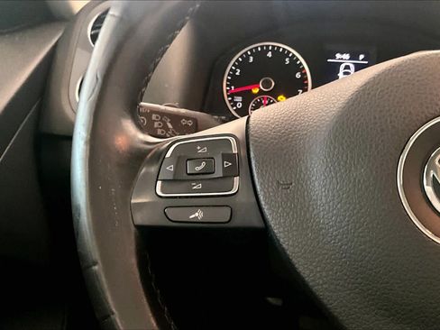 Used 2013 Volkswagen Tiguan SE AWD/4WD image 22