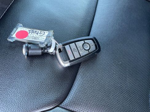 Used 2023 Ford Explorer Limited RWD image 22