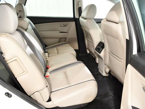 Used 2012 MAZDA CX-9 Touring w/ Moonroof & Bose Audio Pkg AWD/4WD image 19