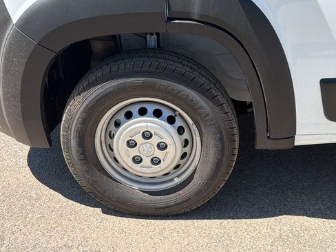 New 2026 RAM ProMaster 2500 w/ Convenience Group image 12