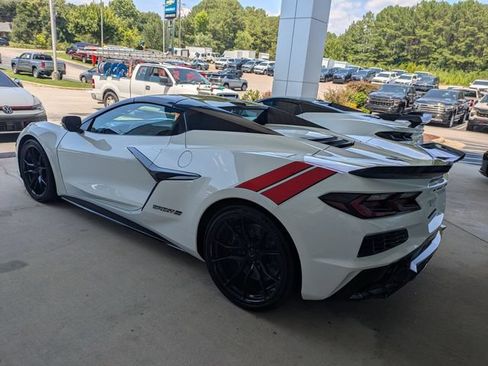 New 2027 Chevrolet Corvette Grand Sport RWD image 3