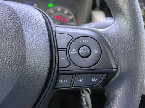 Certified 2023 Toyota Corolla LE image 23