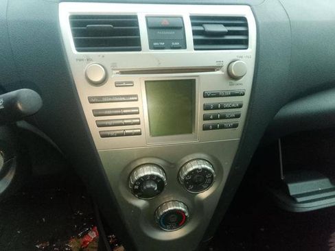 Used 2008 Toyota Yaris S FWD image 37