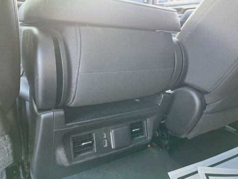 Used 2024 Chevrolet Silverado 2500 LT w/ Midnight Edition image 22