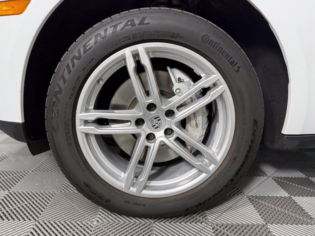 Used 2018 Porsche Macan S AWD/4WD image 13