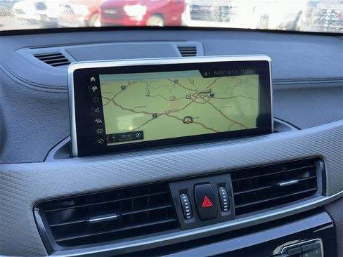 Used 2018 BMW X2 sDrive28i w/ M SportX Package image 18